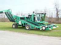 Custom Self-Propelled Harvesters for the Agricultural Industry Custom Self-Propelled Harvesters for the Agricultural Industry
